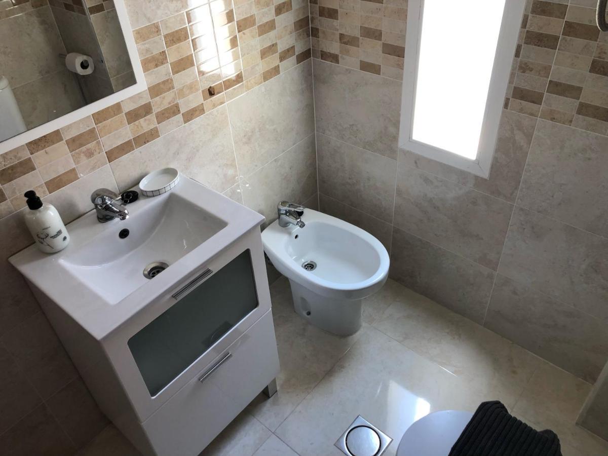 Holiday Apt Niza 10B Benidorm Exteriör bild